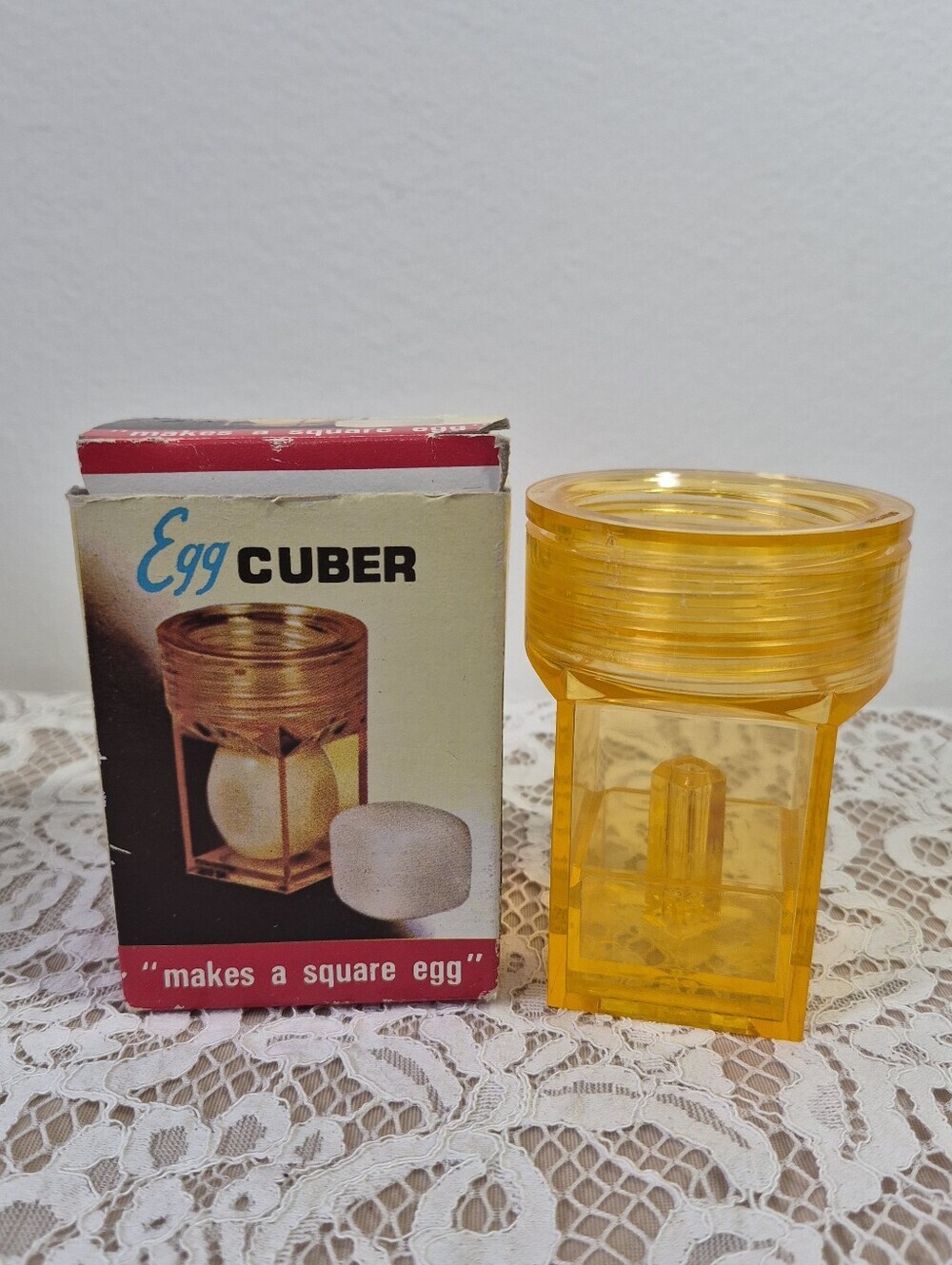 Egg Cuber Vintage